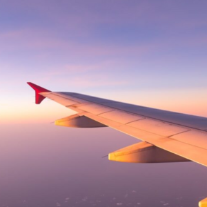 Flugzeug vor Sonnenaufgang.