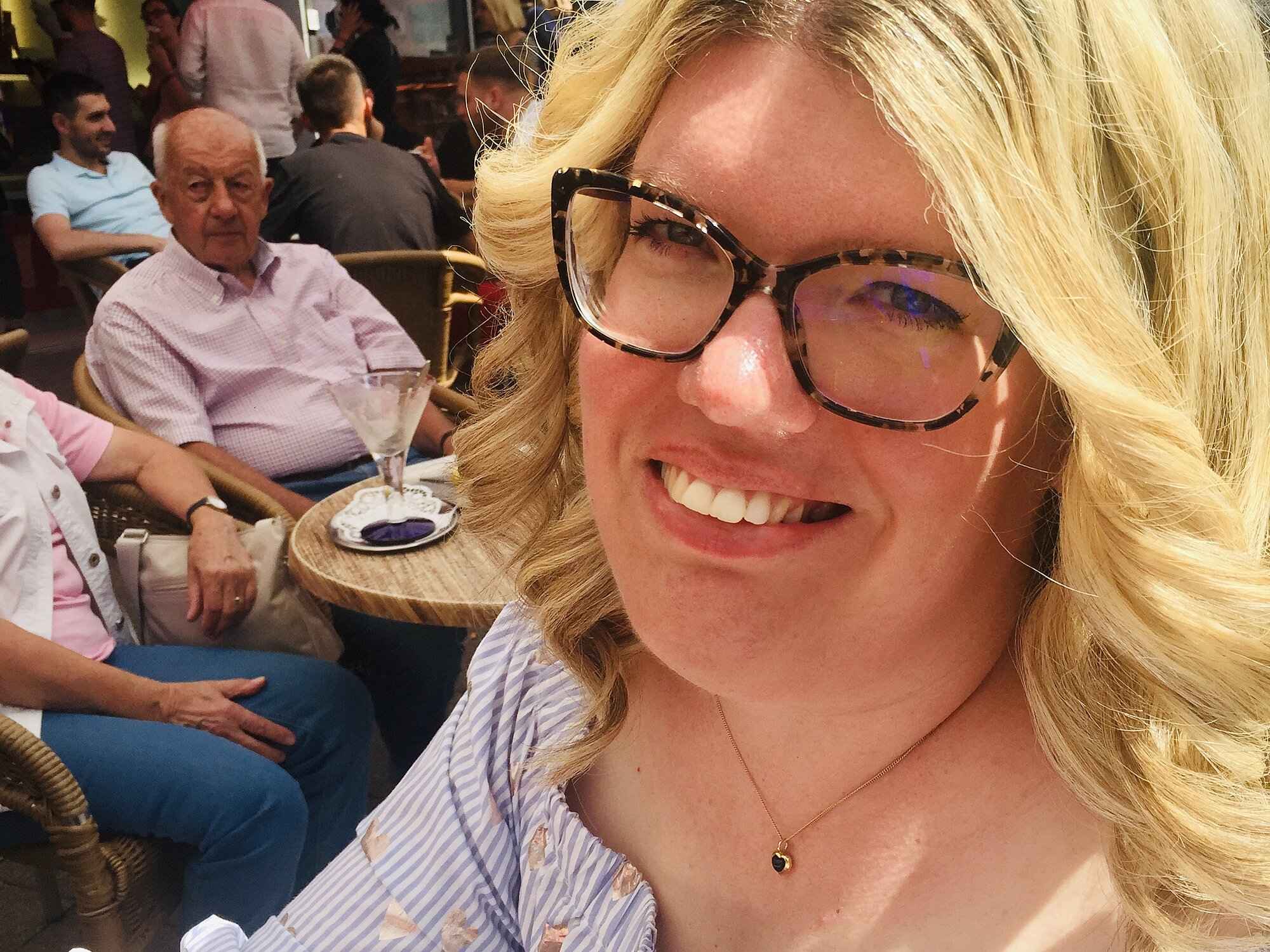 Lydia reist gerne. Das große, gemeinsame Ziel von Lydia und Richard ist es, zusammen nach Amerika zu reisen.